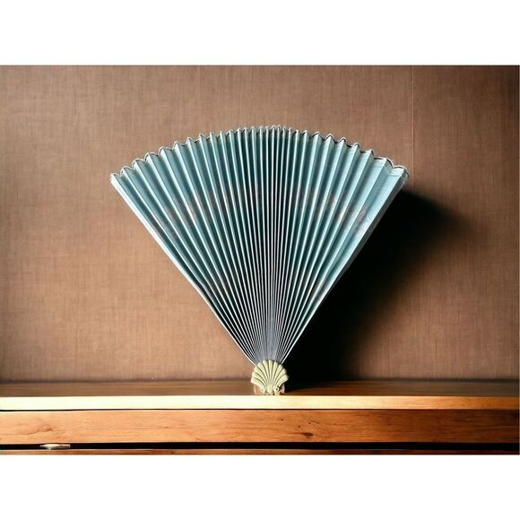 Vintage Paper Floral And Lace Shell Fan - Picture 10 of 12